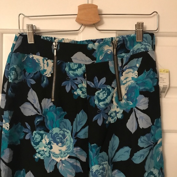 Metaphor pans - Picture 3 of 7